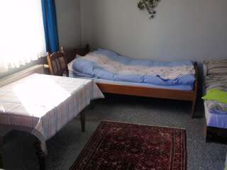 Отели типа «постель и завтрак» Noclegi16 Болеславец Стандартный двухместный номер с 1 кроватью или 2 отдельными кроватями и балконом-8